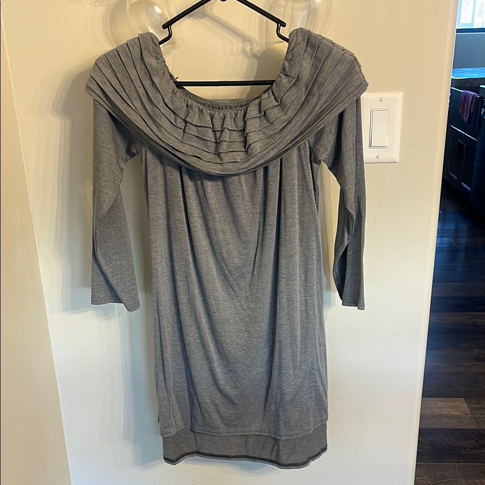 Chic Gray Off-Shoulder Dress
